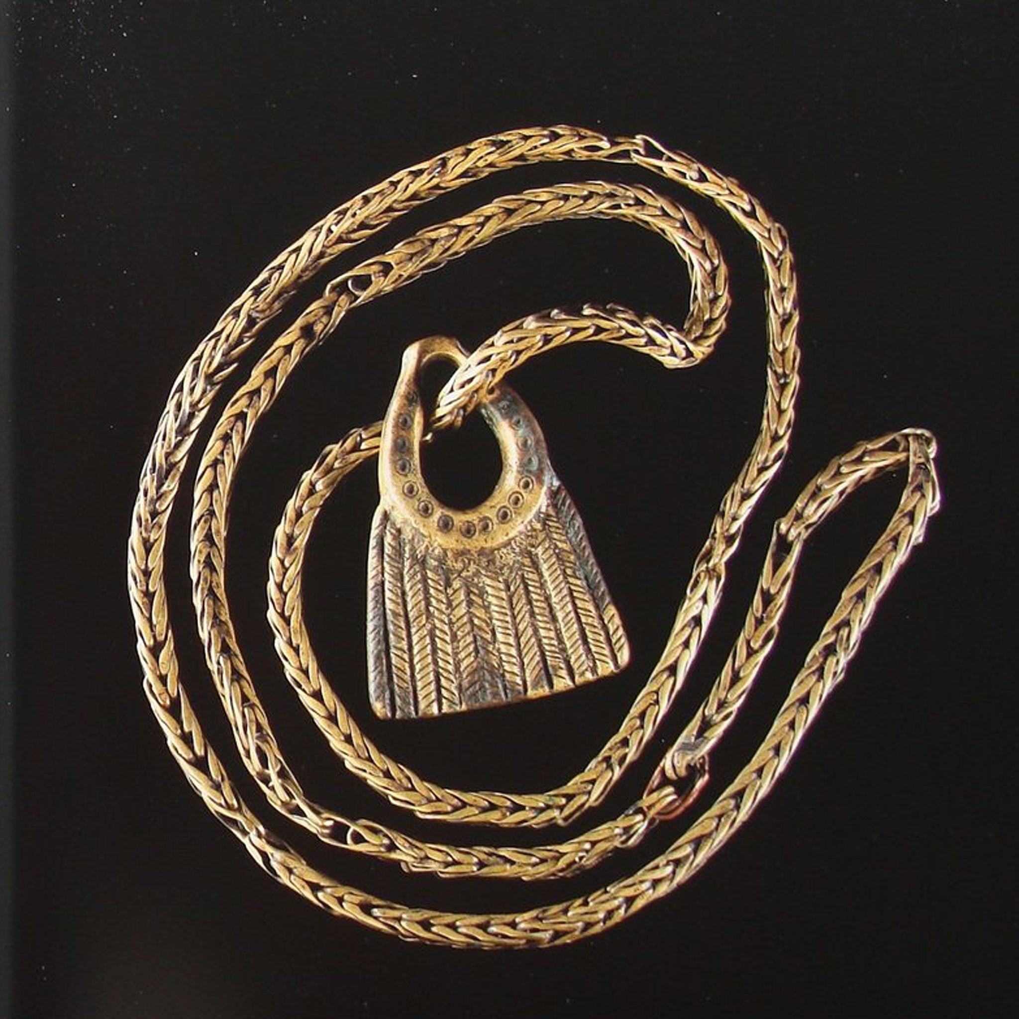 Book - micro MONUMENTALITY b_10