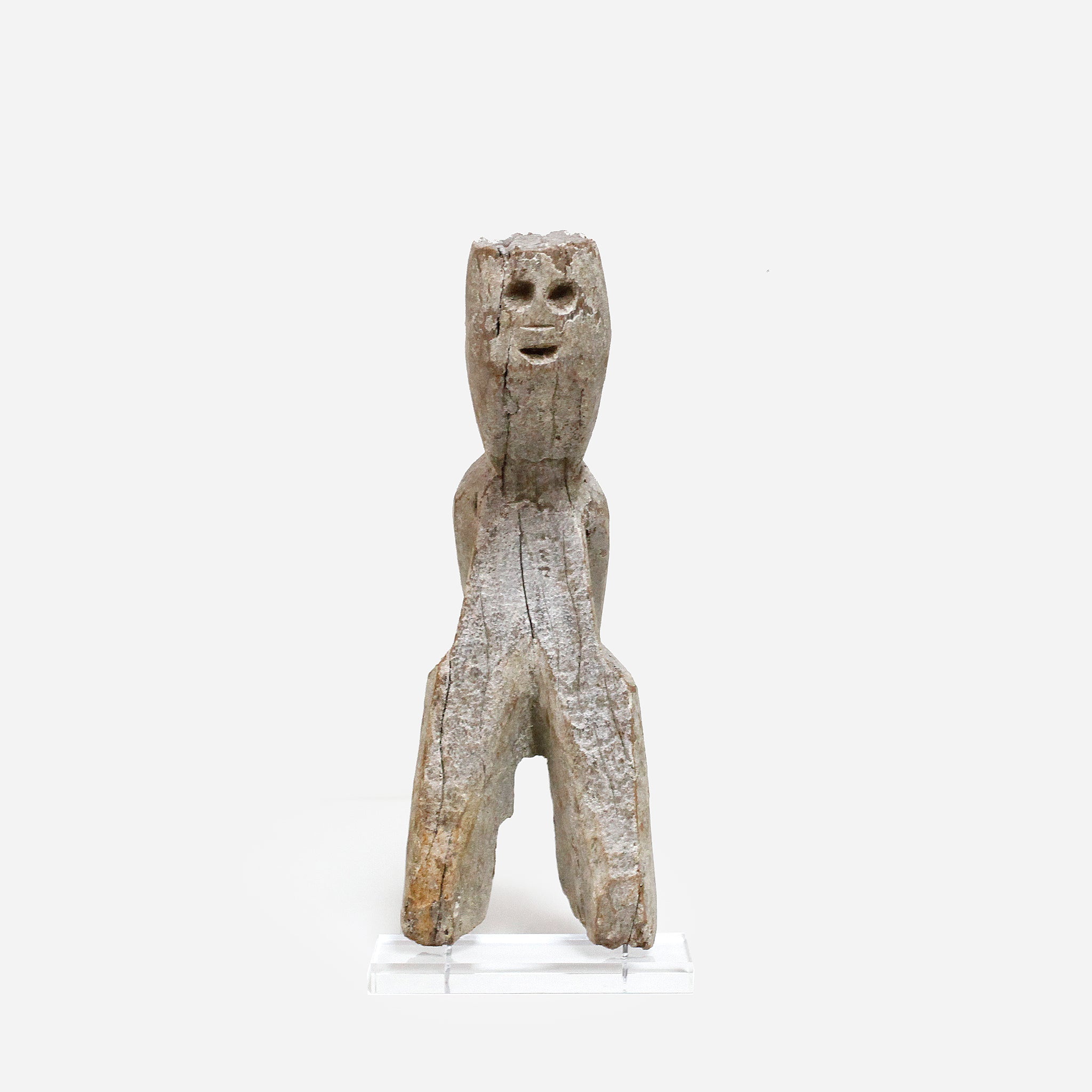 ロビワラ 角度のある木像 f_144