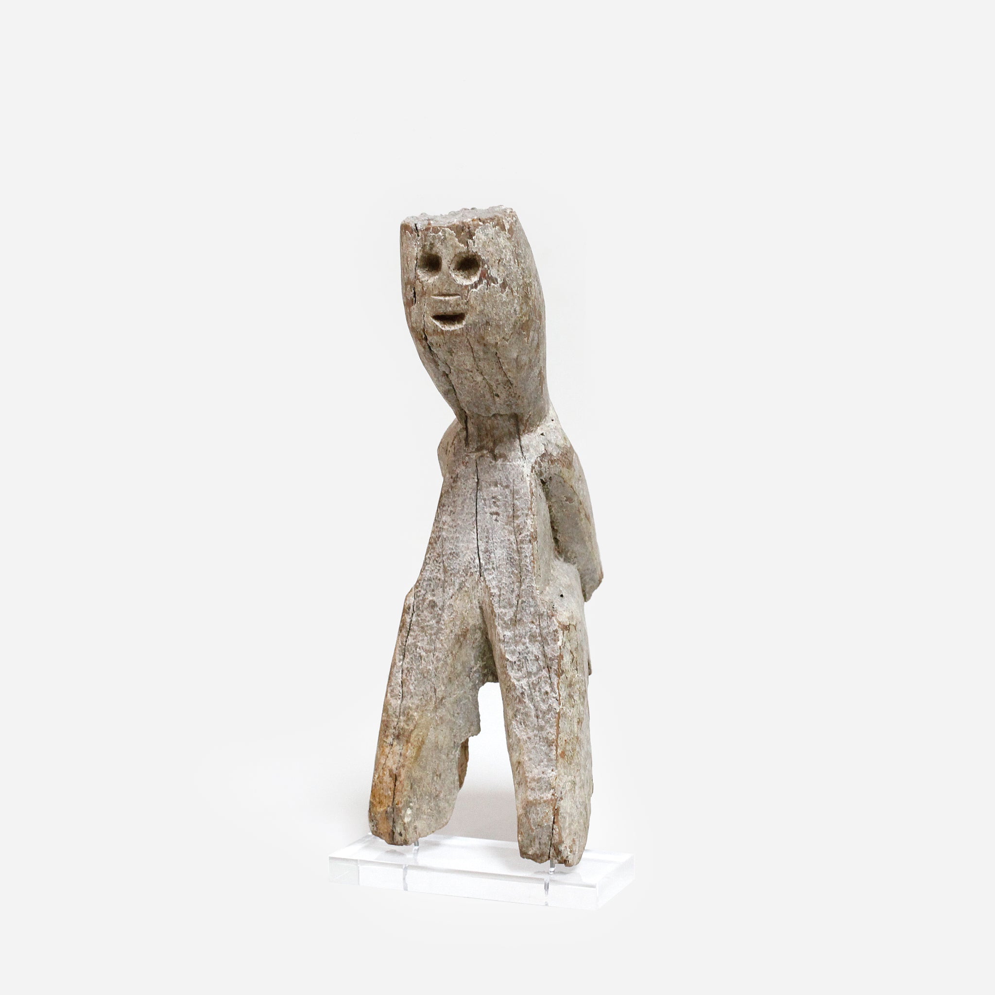 ロビワラ 角度のある木像 f_144