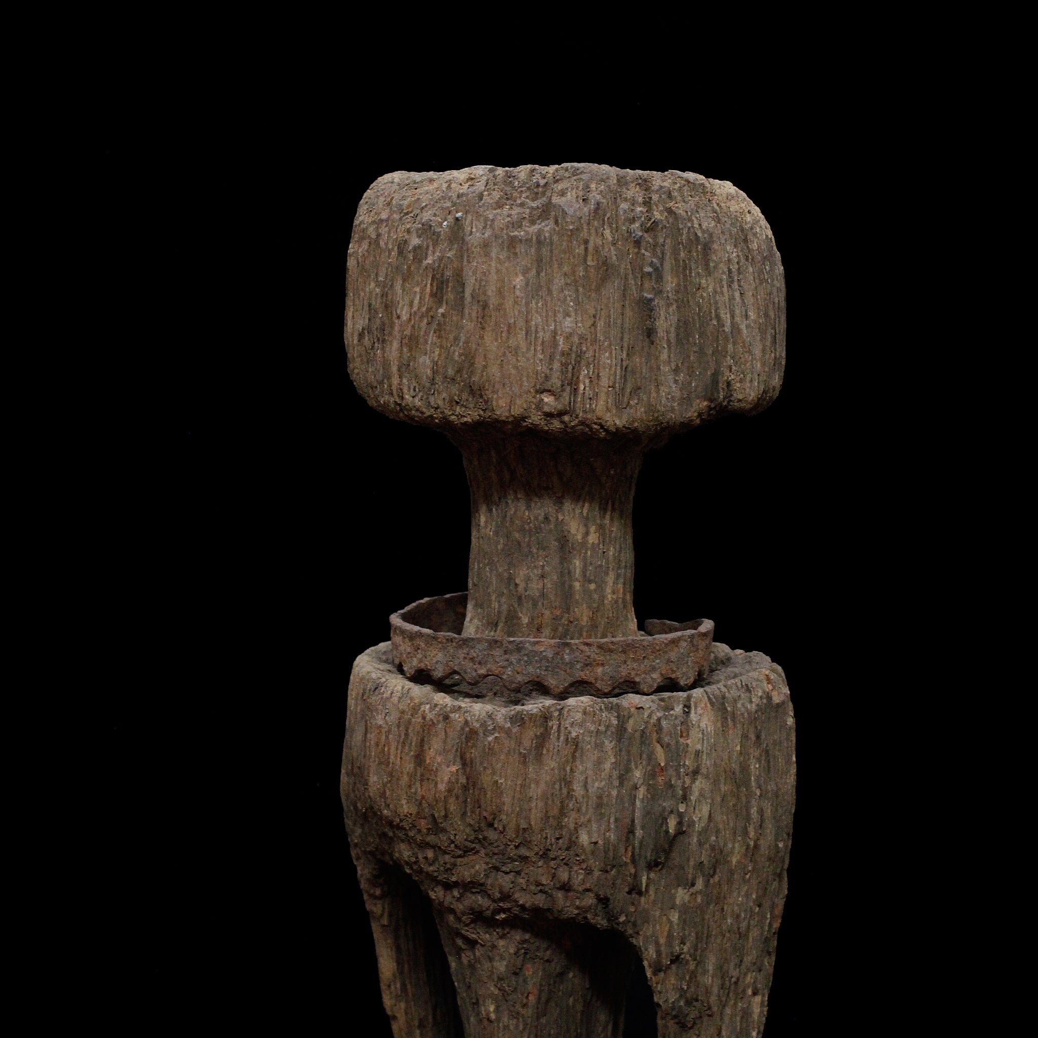 モバ 鉄輪の男性像 f_151