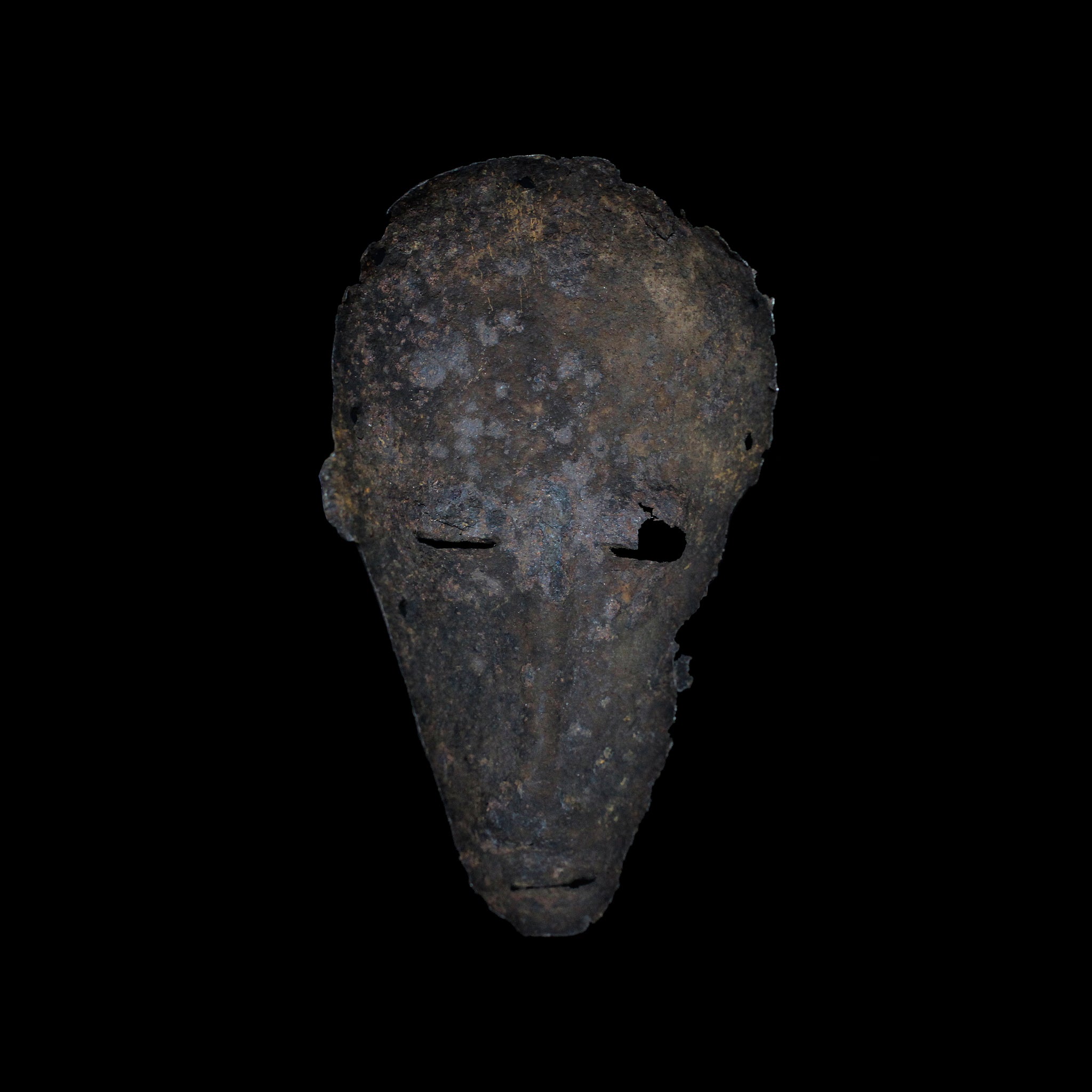 バマナ 淡い境界の鉄面 m_131