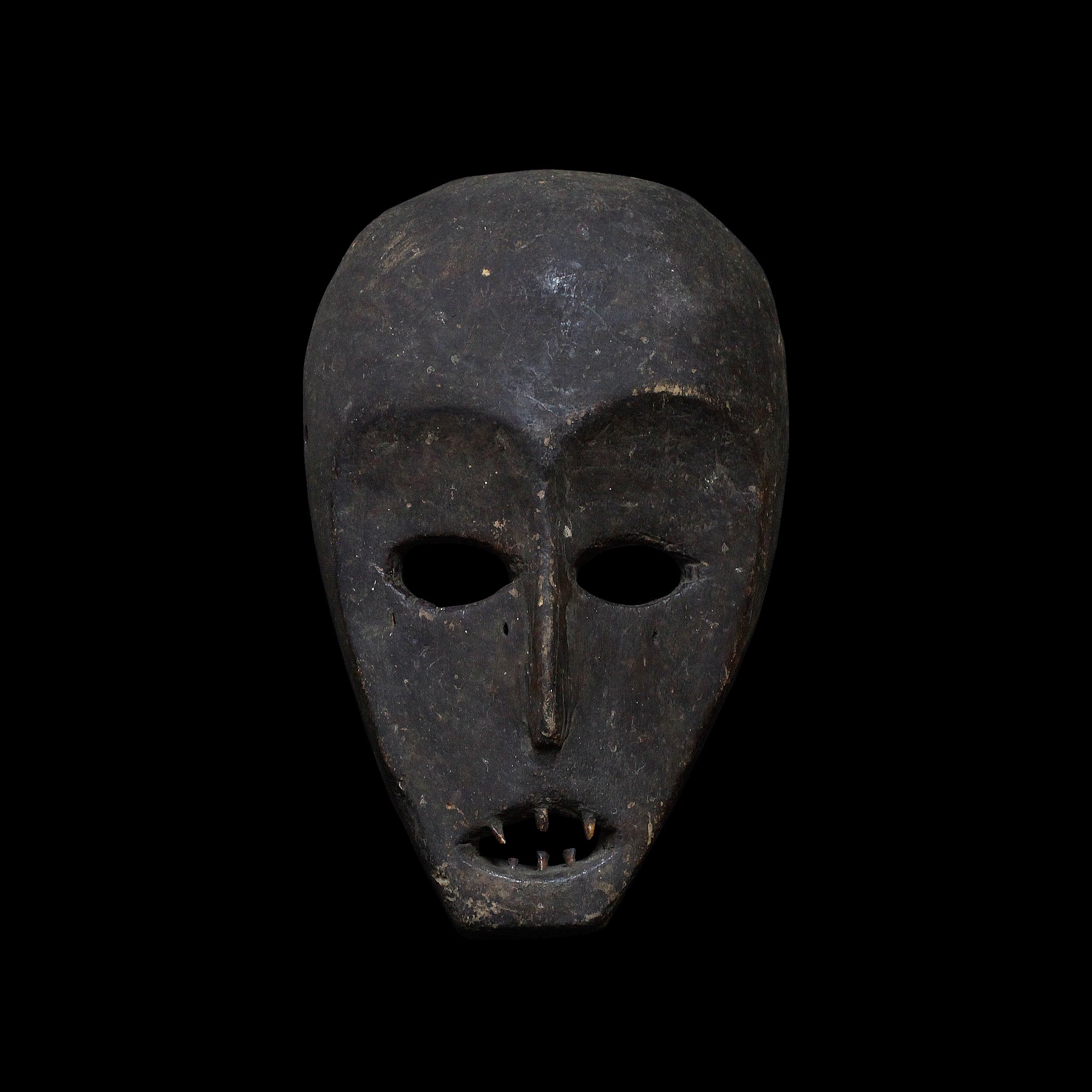 クム 深い森からきたマスク m_134