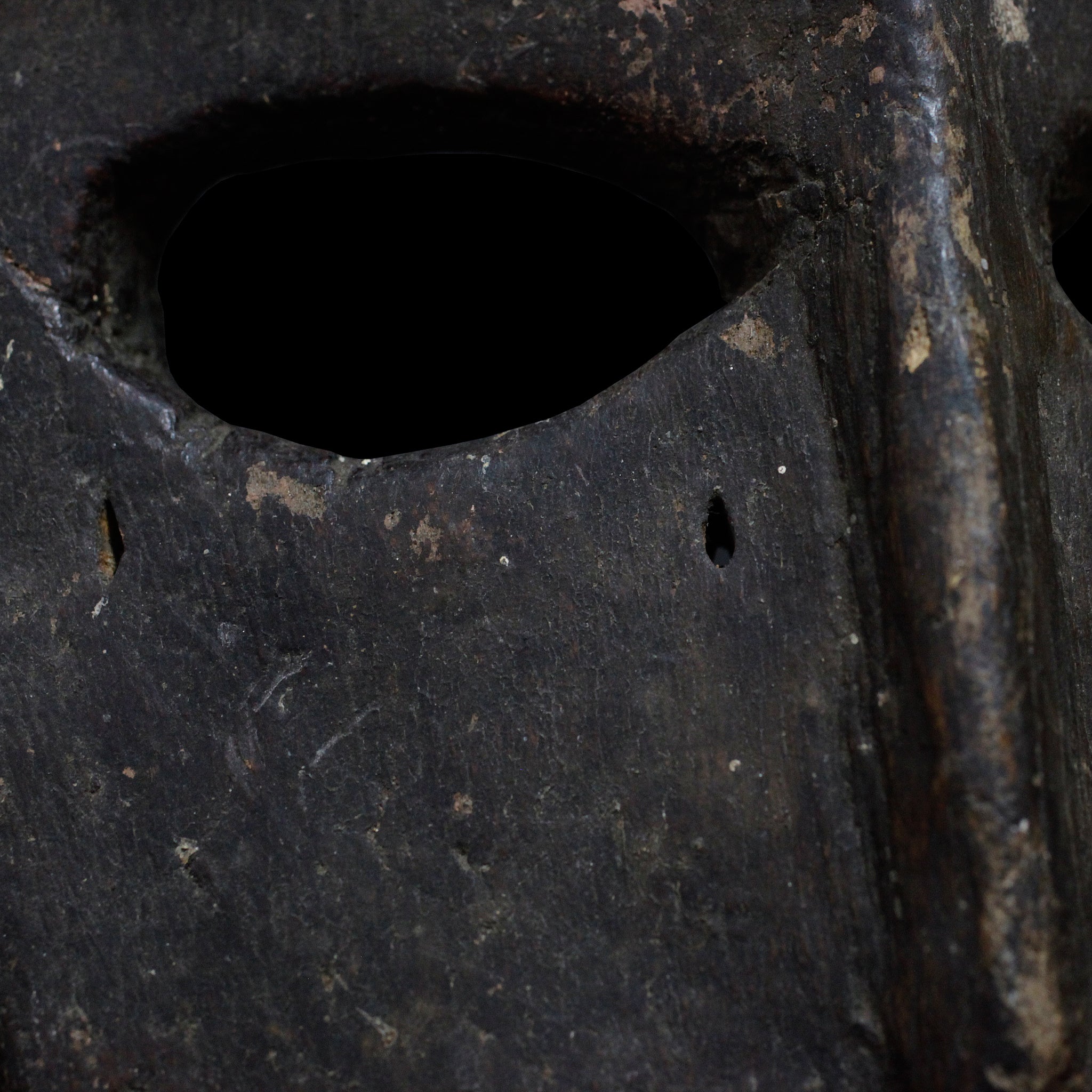 クム 深い森からきたマスク m_134