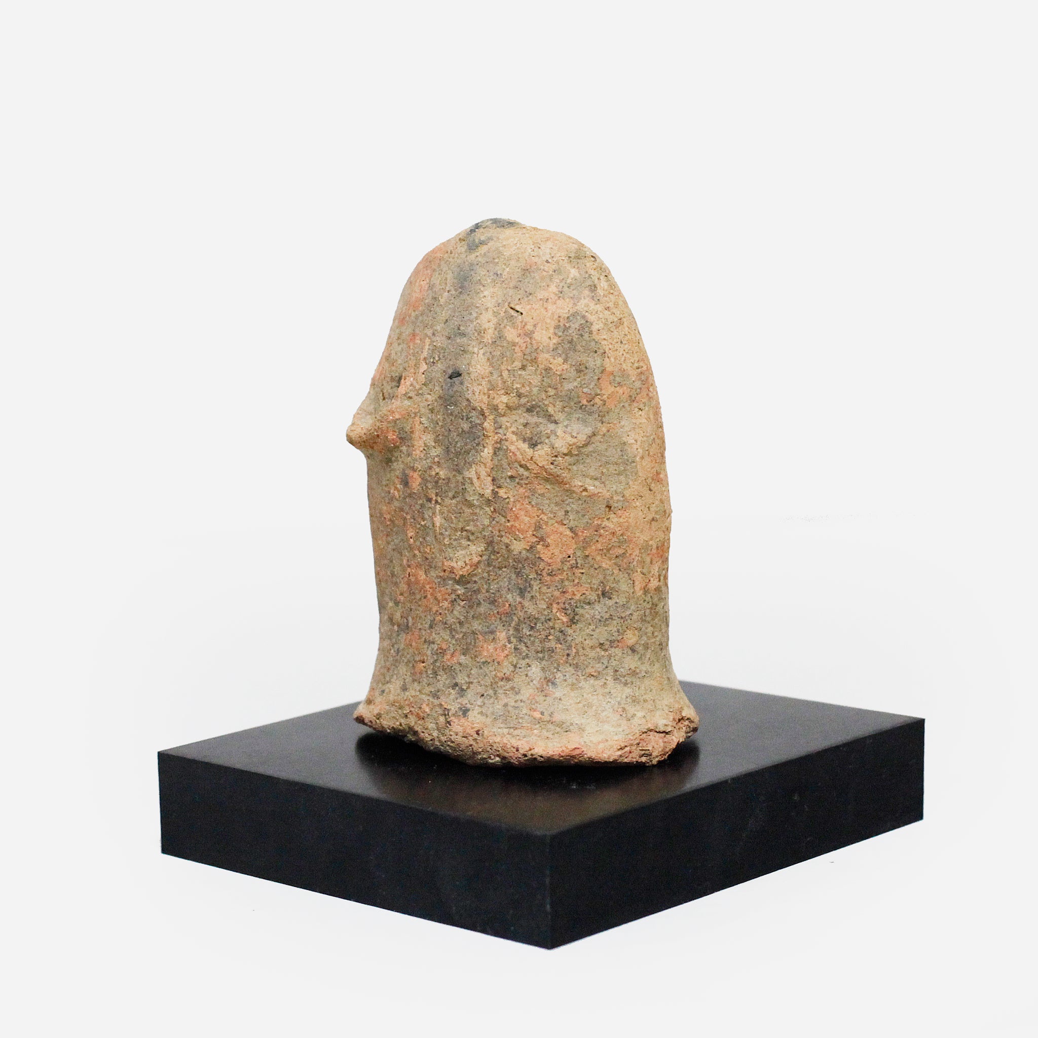 ブラ 古代の頭 o_226