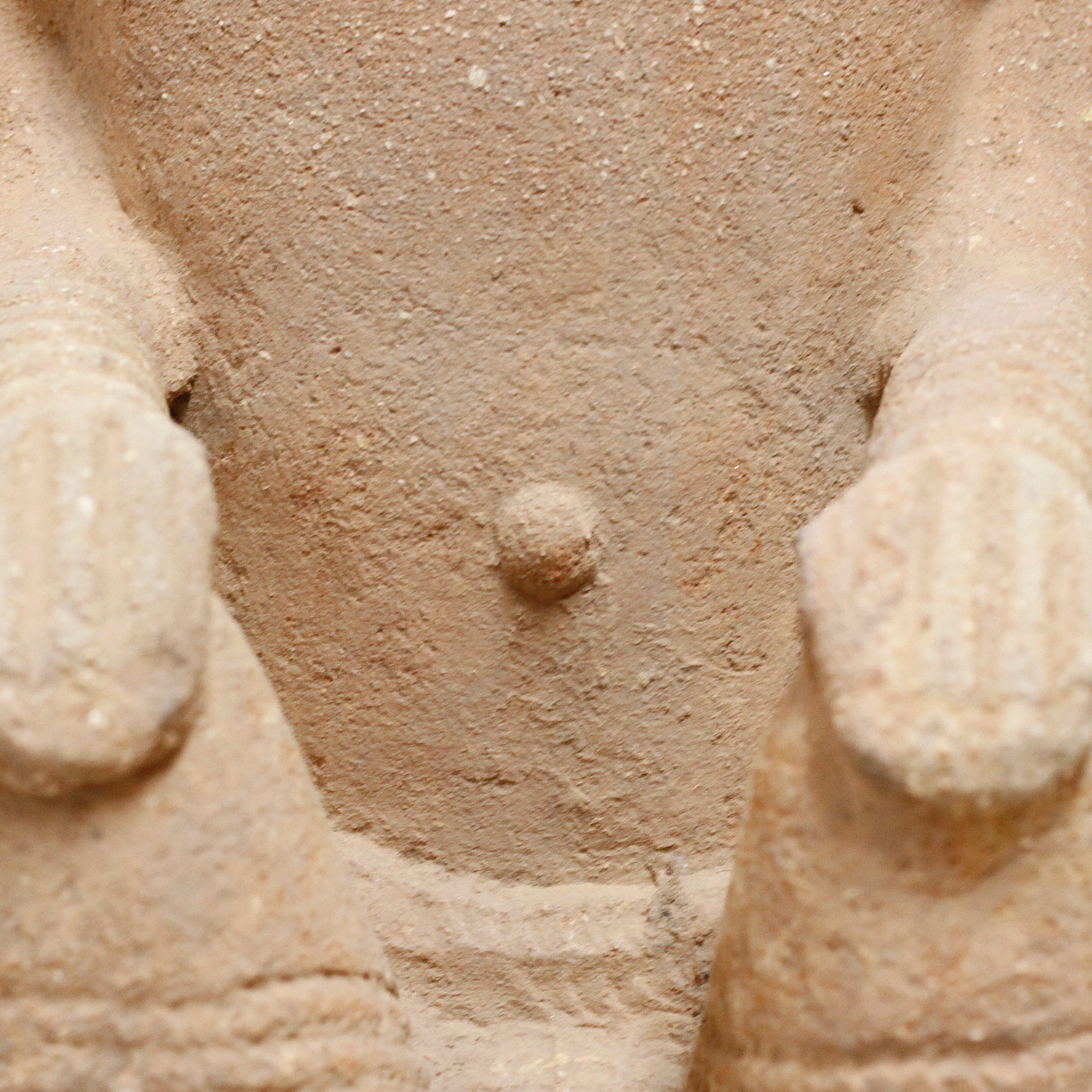 ソコト 古代座像 o_239