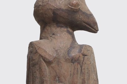 ロビ族 あの世とこの世を行き来する鳥人間 o_136