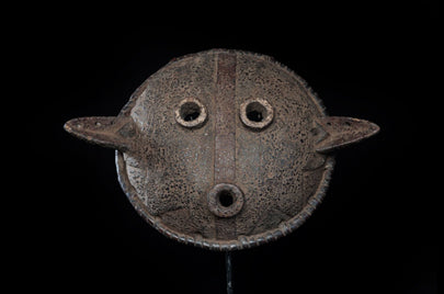 モシ族 森の精霊とされる丸いマスク m_113