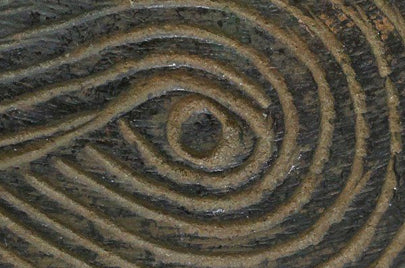 ヌぺ族 文様のブレスレット o_193