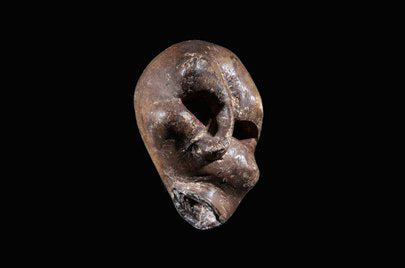 エウェ族 ねじれてまがった病気のマスク m_088