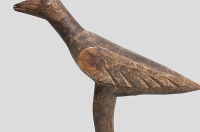 ロビ族 よちよち歩きそうな鳥の木像 tk_07