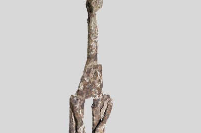 ダガリ族 お腹に穴の鉄像01 o_118