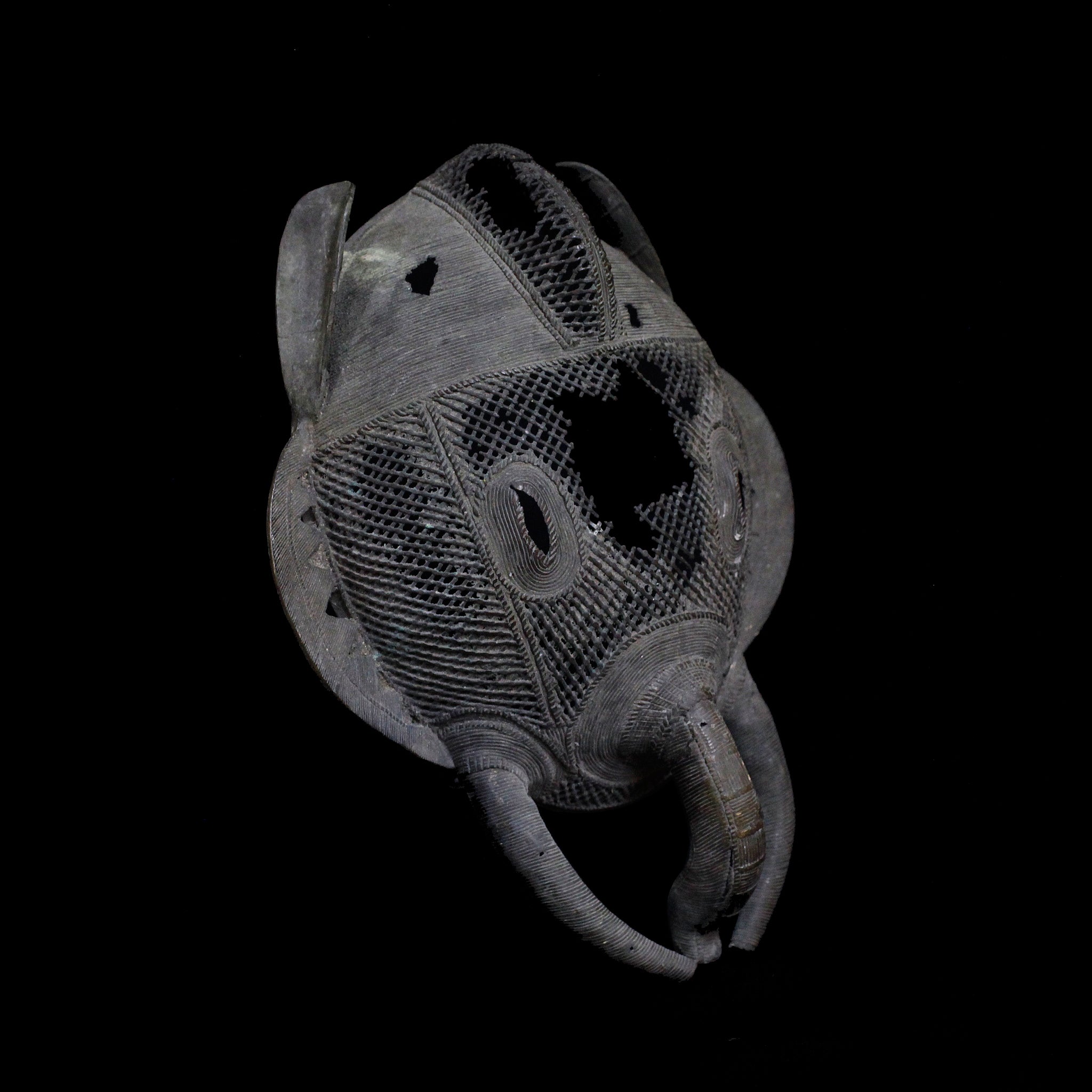 バウレ 鉄のマスク m_130