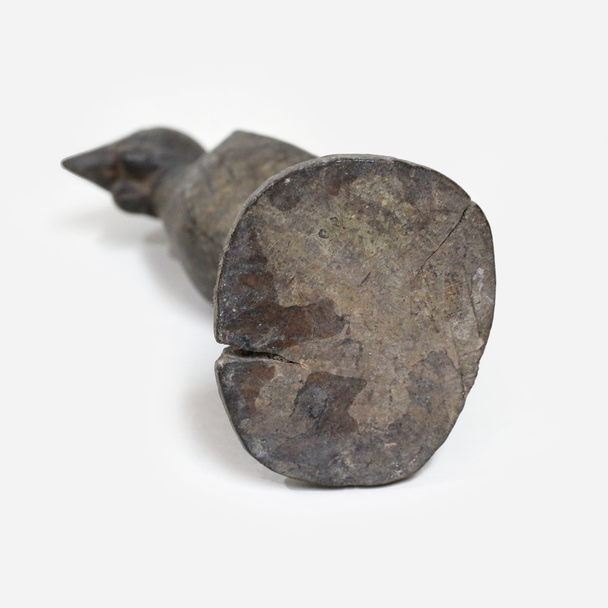 ロビ 呪術痕跡のある鳥像 f_129