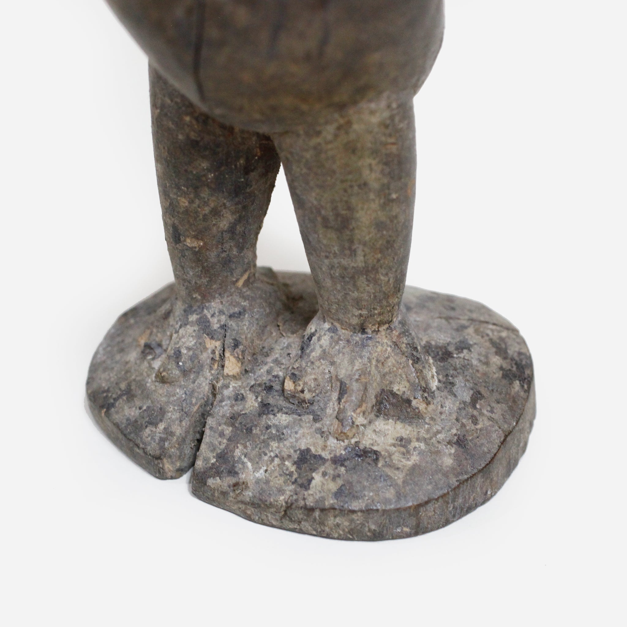 ロビ 呪術痕跡のある鳥像 f_129