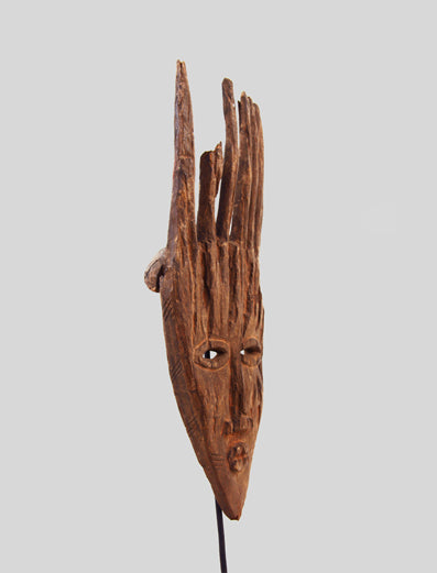 レガ族 雰囲気たっぷりな木味のマスク as_12