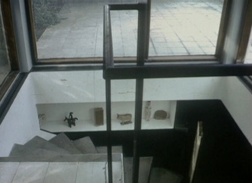 イビビオ族 東洋の雰囲気を持つ人形 f_034