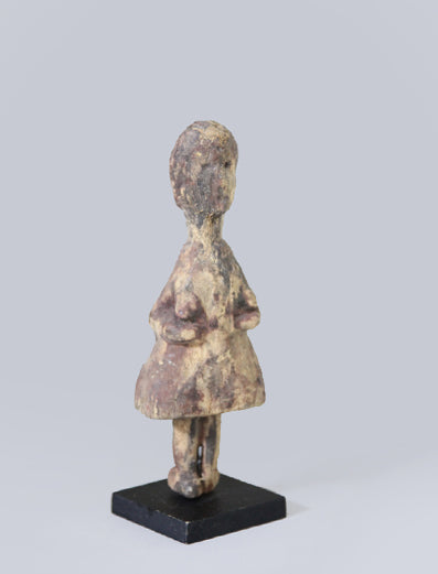 アダン族 双子を抱いた古い女性像 f_037