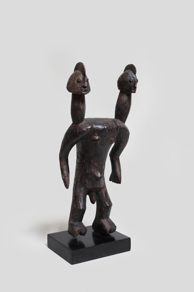 ムムイェ族 双頭の像 f_101