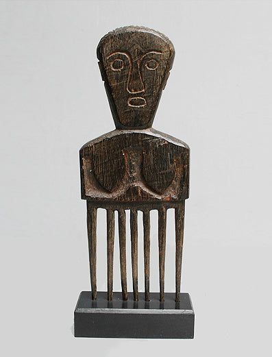 アグニ族 祈り櫛 o_020