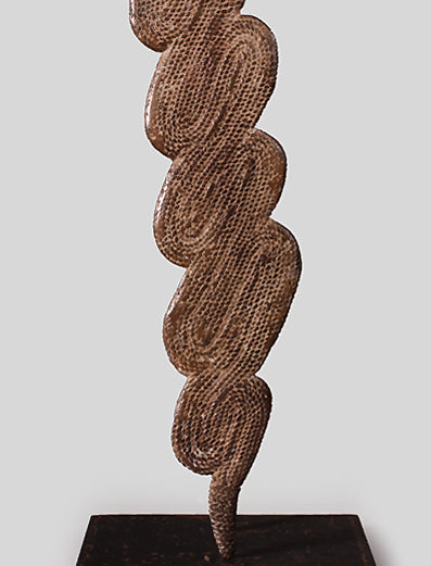 ガン族 ヘビが集まって太陽になったペンダント o_057