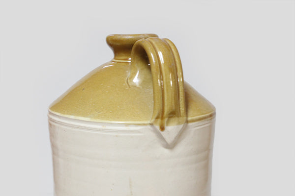 ガーナの水差し o_090