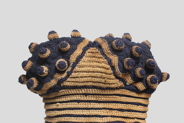 バミレケ族　イボイボでシマシマの帽子　o_133