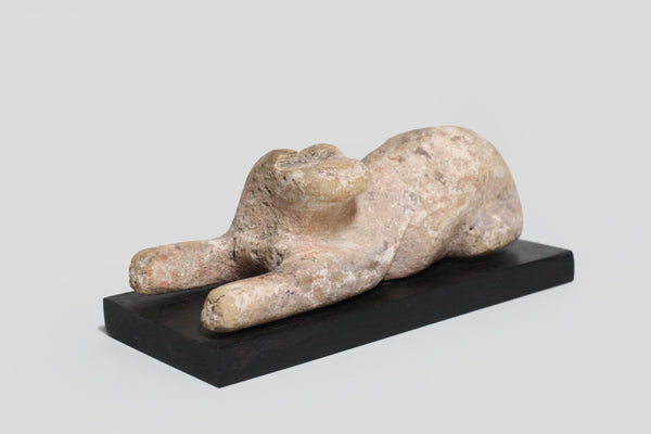 エウェ族 スフィンクスの木像 o_144