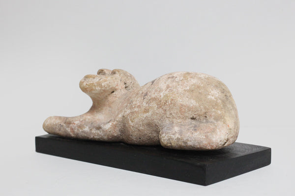 エウェ族 スフィンクスの木像 o_144