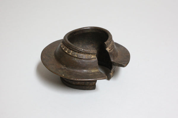 グルンシ族 文様のブレスレット o_146