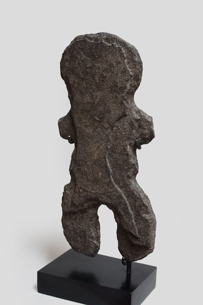 モバ族 石像 o_162