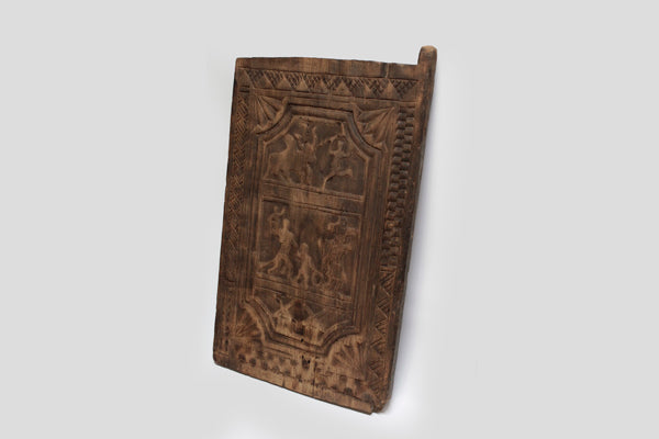 ベツィレウ族 壁画のような木扉 o_172