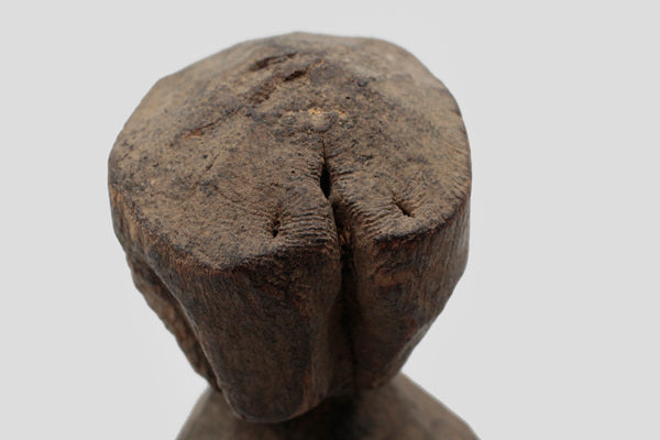 ドゴン族 Binu shrine の木像 o_176