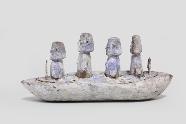 エウェ族 カヌーに乗る青白い人たち tk_03