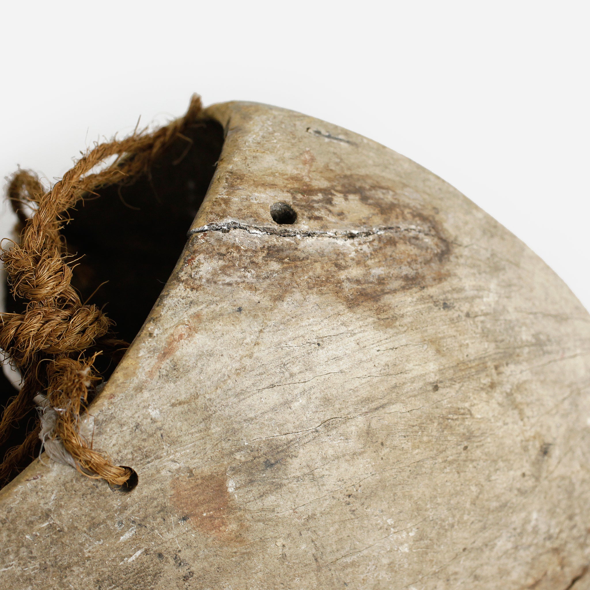 ファング　白くて細長いマスク　as3_13