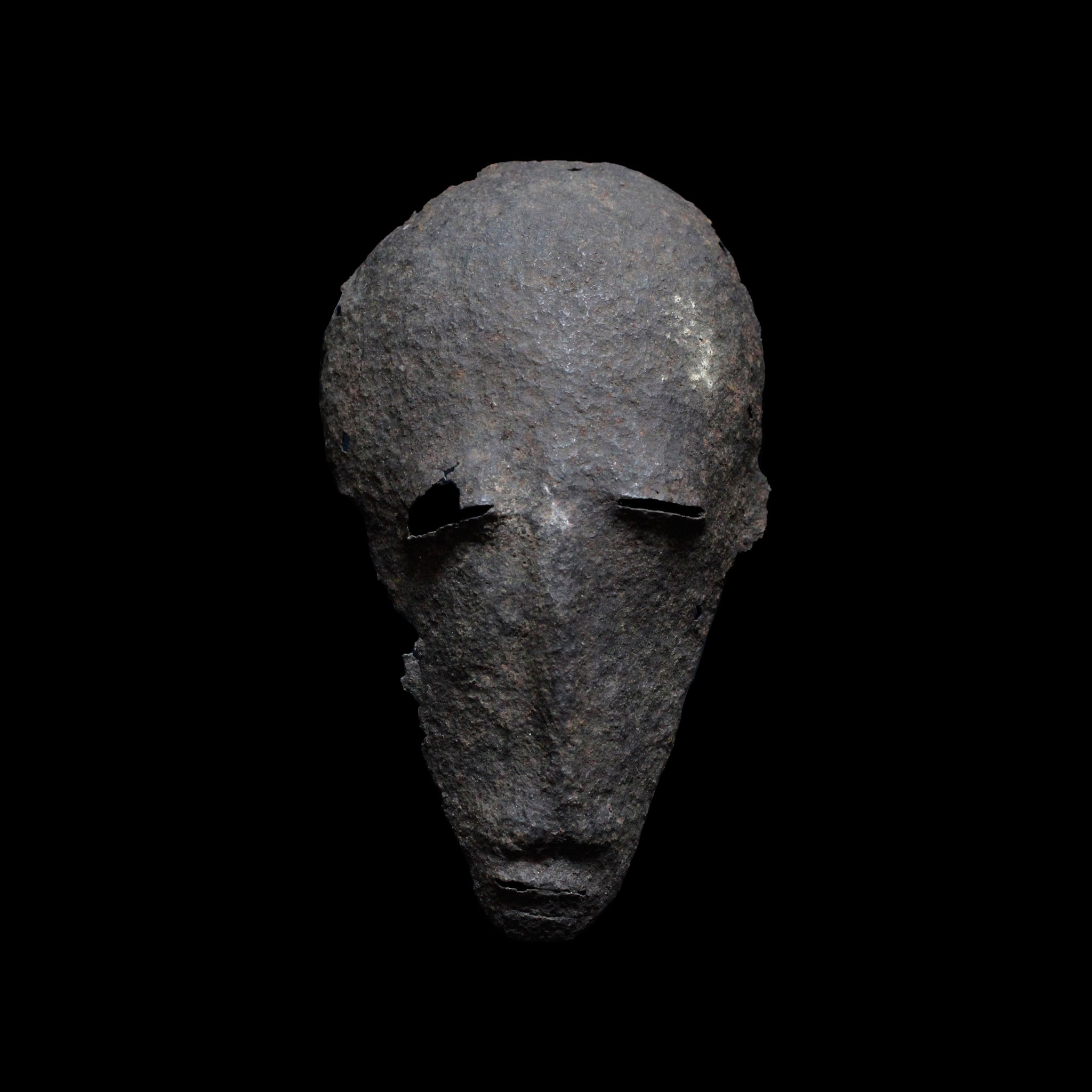 バマナ　淡い境界の鉄面　m_131