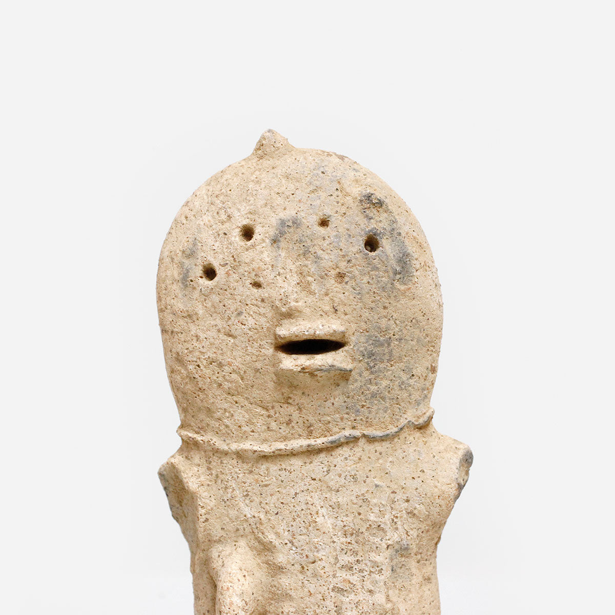 ブラ　複眼の土偶　o_245