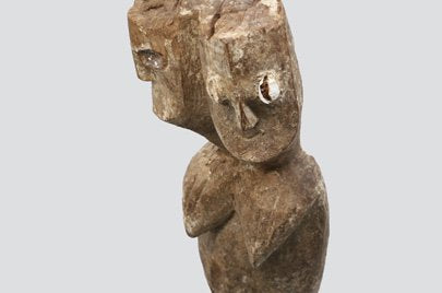 ロビ・ワラ族　顔を2つ持つ女性像　f_111