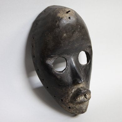 ダン族　端正なグニュゲマスク　m_009