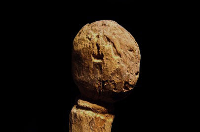 モバ族　呪術師が彫った古い木像　f_016