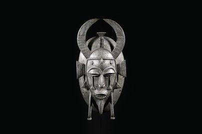セヌフォ族　アルミニウムの儀式マスク　m_087