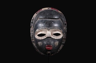 イビビオ族　70年前のEkpoマスク　m_101