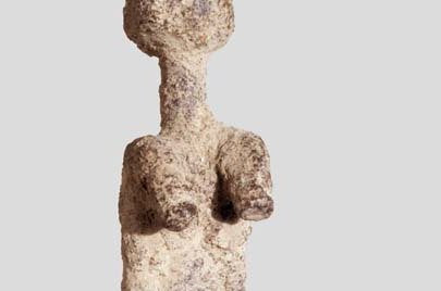 部族不明　奇妙なスタイルの鉄像　o_115