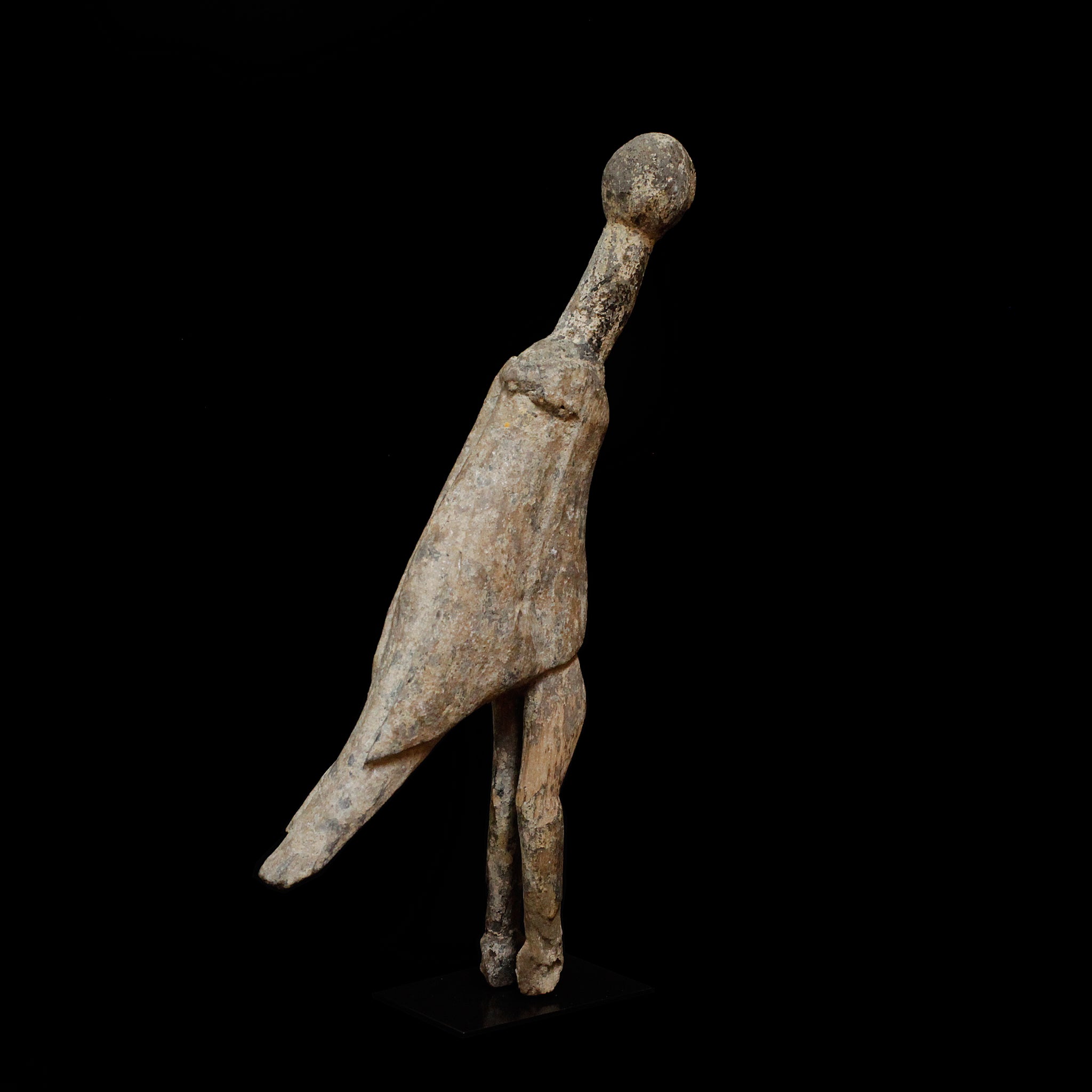 ロビ　祠の古像　f_130