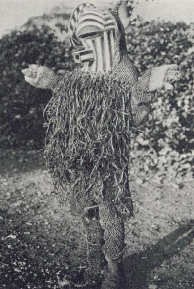 ソンゲ族　森の精霊のキフェベマスク　m_073