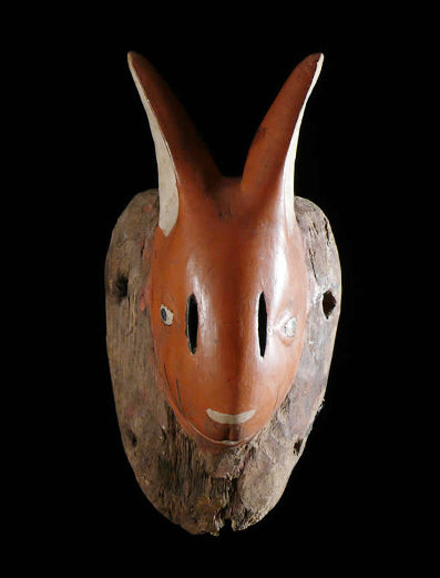 バウレ族　宮崎アニメにでてる感じの子羊のマスク　m_077