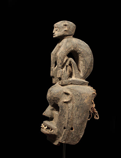 ドゴン族　コワモテと猿がコンビのハンターマスク　m_079