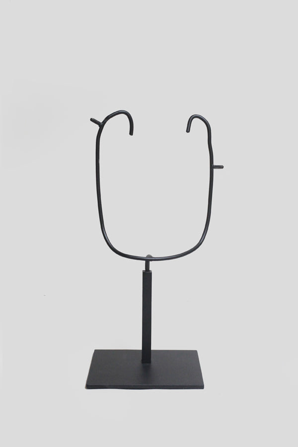 エコイ族　少年のような顔のマスク　m_107