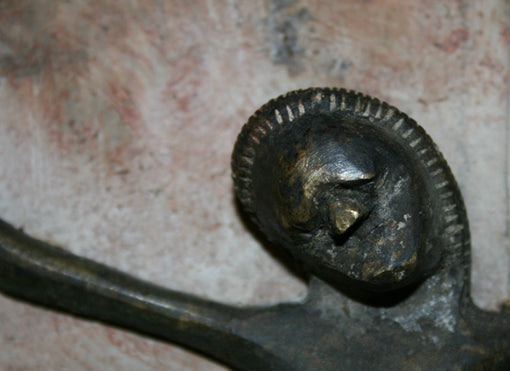 コンゴ　黒いキリスト像　o_040