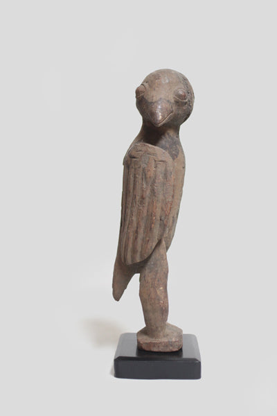 ロビ族　あの世とこの世を行き来する鳥人間　o_136