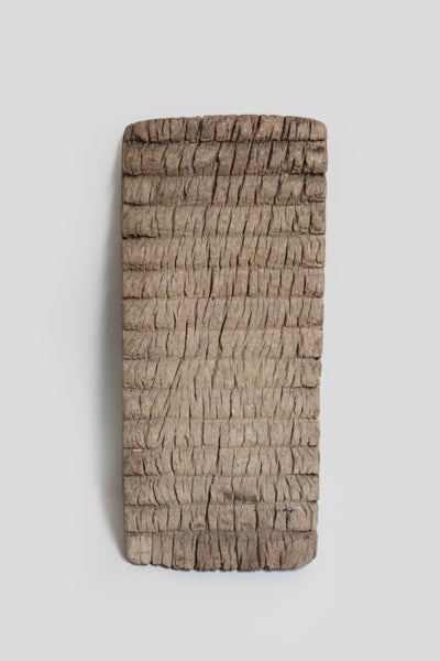 バウレ族　古いジグザグの洗濯板　o_149